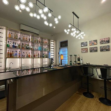 Blackout Boutique Hotel コロンボ エクステリア 写真