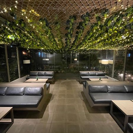 Blackout Boutique Hotel コロンボ エクステリア 写真